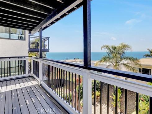 883 Santa Ana Street, Laguna Beach, CA