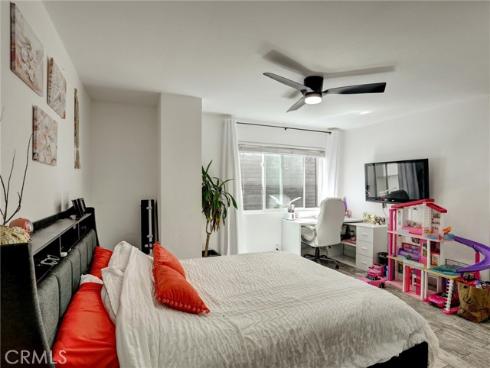 883 Santa Ana Street, Laguna Beach, CA