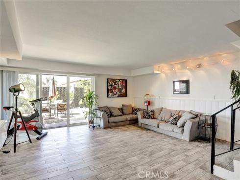 883 Santa Ana Street, Laguna Beach, CA