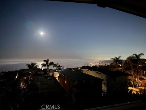 883 Santa Ana Street, Laguna Beach, CA