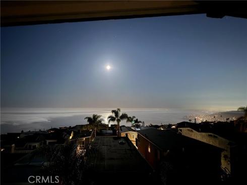 883 Santa Ana Street, Laguna Beach, CA