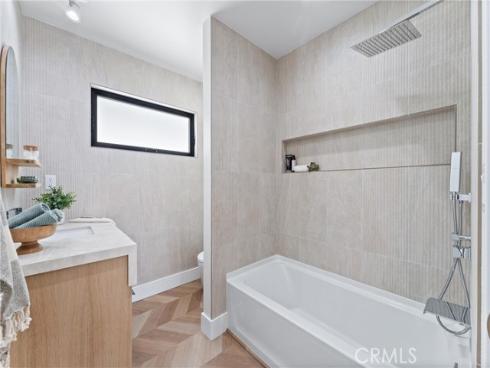 869 Santa Ana Street, Laguna Beach, CA