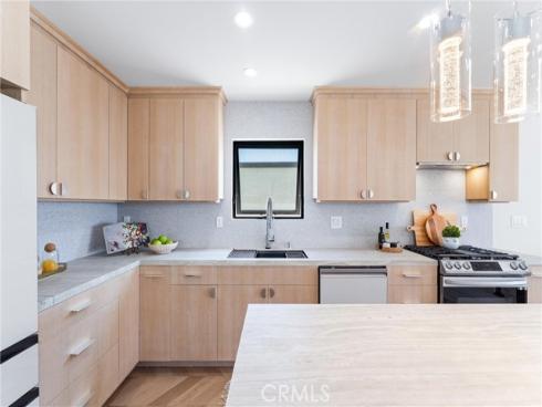 869 Santa Ana Street, Laguna Beach, CA