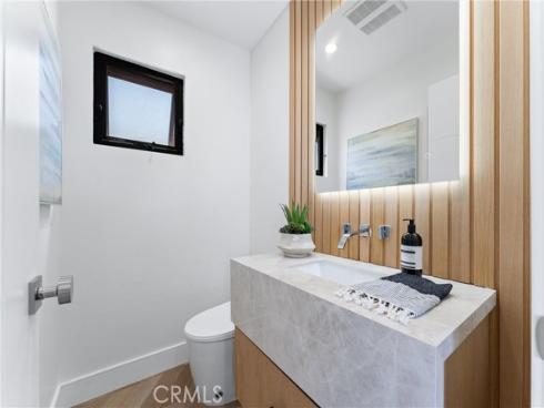 869 Santa Ana Street, Laguna Beach, CA