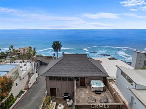 31678 Seacliff Drive, Laguna Beach, CA