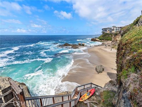 31678 Seacliff Drive, Laguna Beach, CA