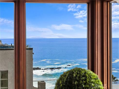 31678 Seacliff Drive, Laguna Beach, CA