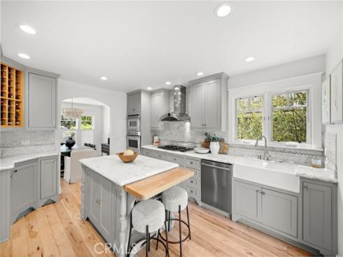 994 Bluebird Canyon Drive, Laguna Beach, CA