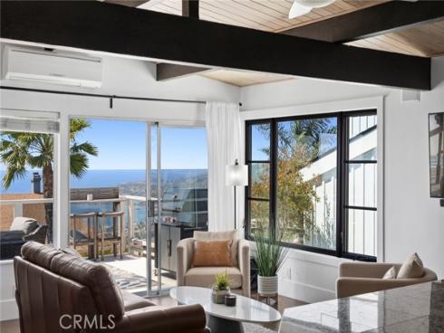 1029 Katella , Laguna Beach, CA