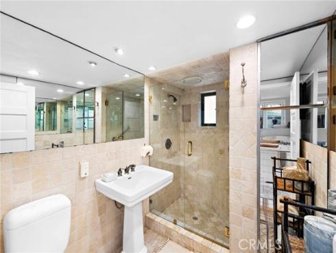 1056 Glenneyre Street, Laguna Beach, CA