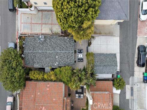 1056 Glenneyre Street, Laguna Beach, CA