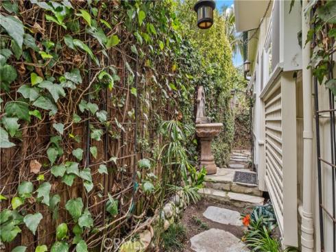 31592 Santa Rosa Dr. , Laguna Beach, CA