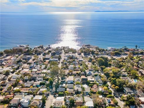 31592  Santa Rosa Dr.  , Laguna Beach, CA