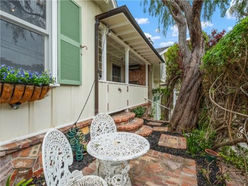 31592 Santa Rosa Dr. , Laguna Beach, CA