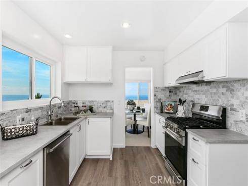 21703 Ocean Vista Drive 204 , Laguna Beach, CA