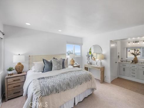 21703 Ocean Vista Drive 204 , Laguna Beach, CA