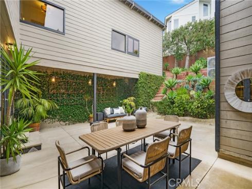 2240 Hillview Drive, Laguna Beach, CA