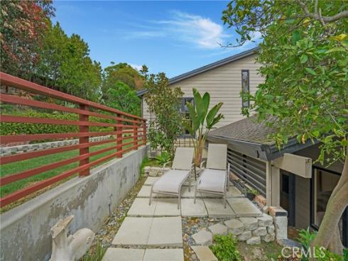 2240 Hillview Drive, Laguna Beach, CA