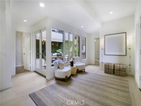 2240 Hillview Drive, Laguna Beach, CA