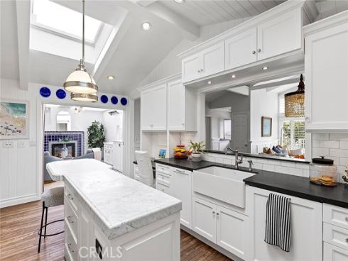 15 N Callecita , Laguna Beach, CA