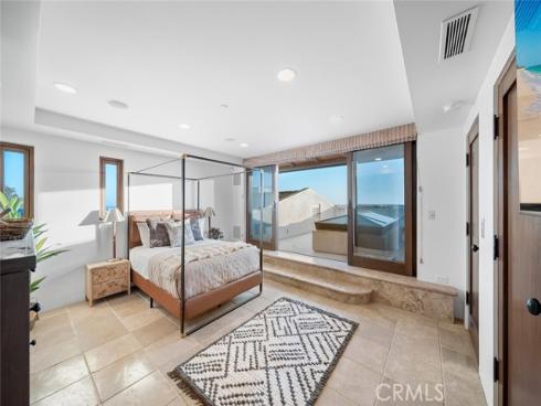 523  Emerald Bay  , Laguna Beach, CA