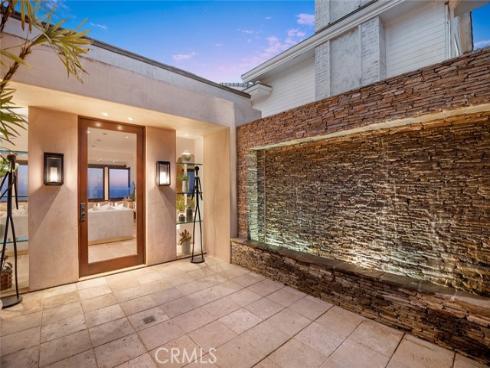 523  Emerald Bay  , Laguna Beach, CA