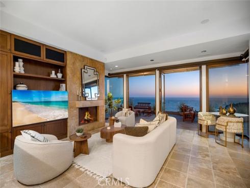 523  Emerald Bay  , Laguna Beach, CA