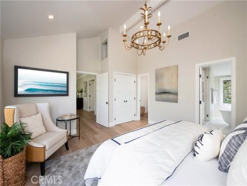 567 Flora Street, Laguna Beach, CA
