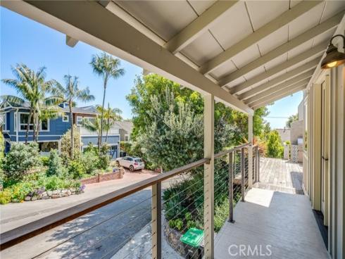 567 Flora Street, Laguna Beach, CA