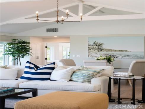567 Flora Street, Laguna Beach, CA