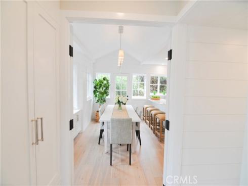 567 Flora Street, Laguna Beach, CA