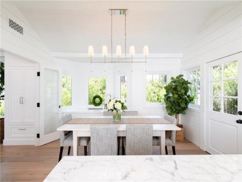 567 Flora Street, Laguna Beach, CA