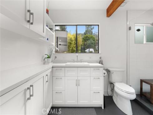 645 Griffith Way, Laguna Beach, CA