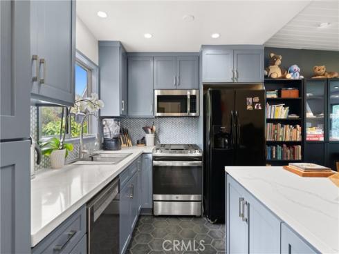 645 Griffith Way, Laguna Beach, CA