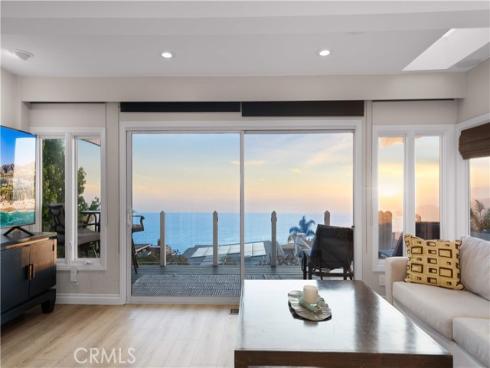 1091 La Mirada Street, Laguna Beach, CA