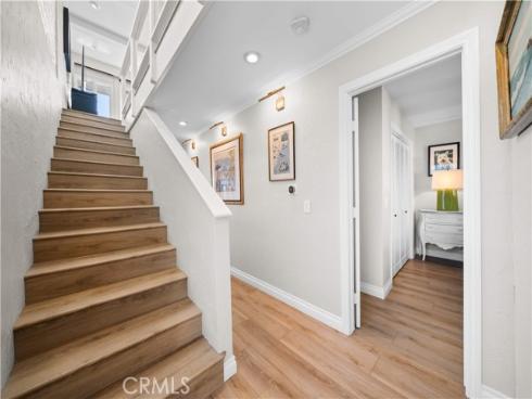 1091 La Mirada Street, Laguna Beach, CA