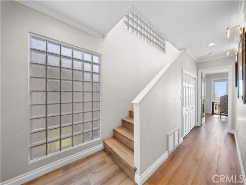 1091 La Mirada Street, Laguna Beach, CA