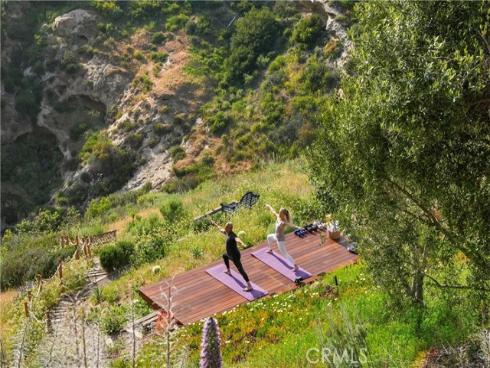 2516 Temple Hills Drive, Laguna Beach, CA