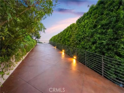 2516 Temple Hills Drive, Laguna Beach, CA