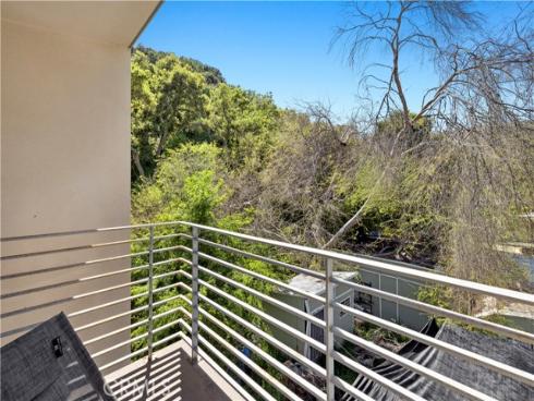 2745 Laguna Canyon Road C , Laguna Beach, CA