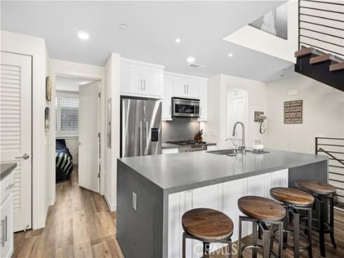 2745 Laguna Canyon Road C , Laguna Beach, CA