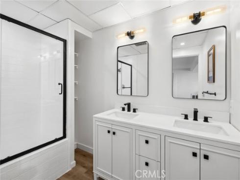 135 High Drive , Laguna Beach, CA