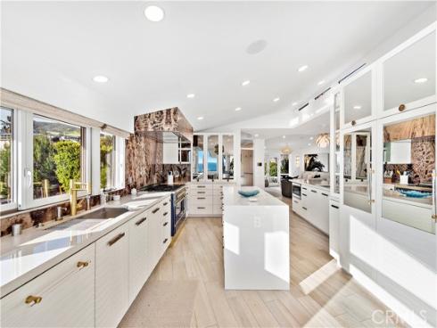 594 Cliff Drive, Laguna Beach, CA