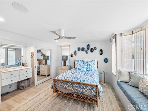 594 Cliff Drive, Laguna Beach, CA