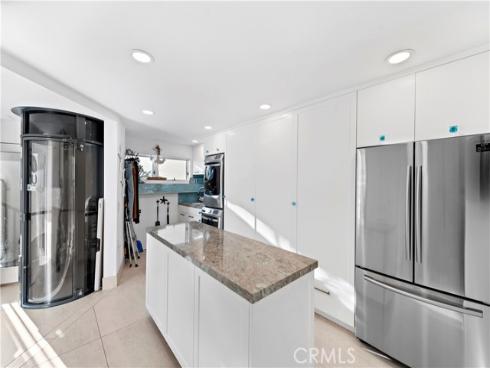 594 Cliff Drive, Laguna Beach, CA