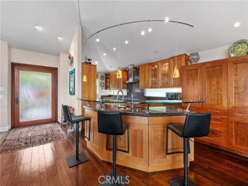 535  High Dr  , Laguna Beach, CA