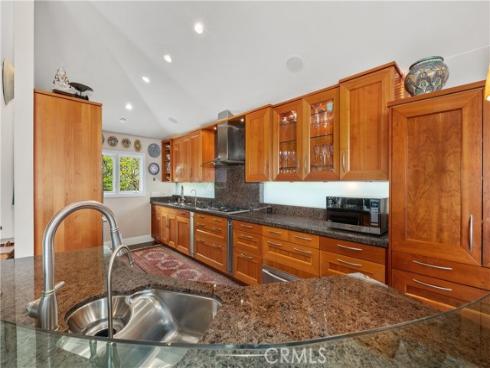 535  High Dr  , Laguna Beach, CA