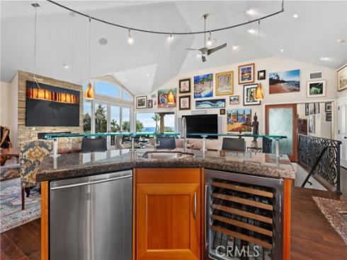 535  High Dr  , Laguna Beach, CA