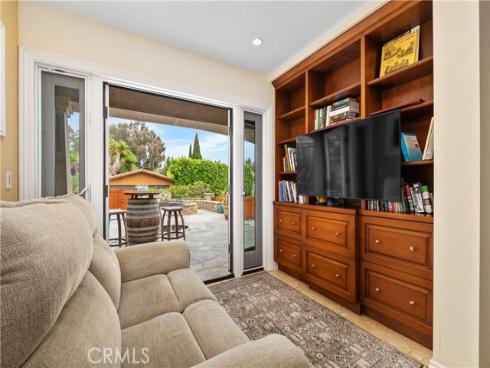 535  High Dr  , Laguna Beach, CA