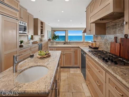 1907 Ocean Way, Laguna Beach, CA
